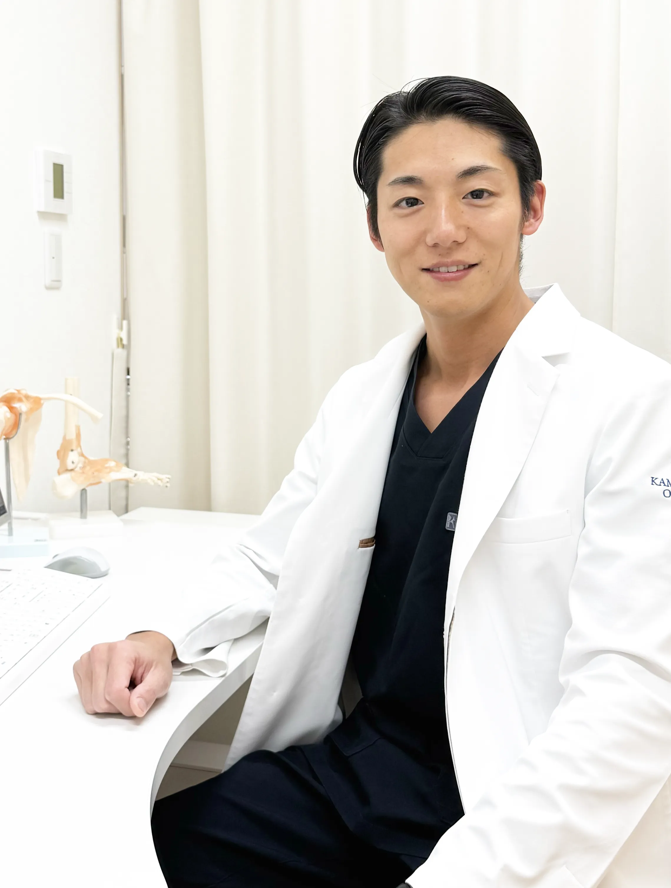 院長 栗田洋平 写真
